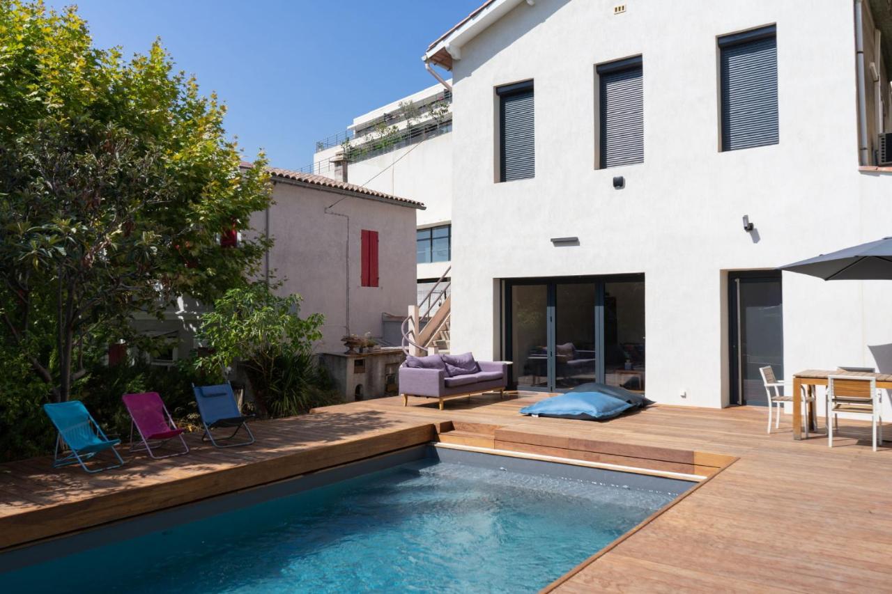 Le Petit Nid Des Chutes Lavies Hotell Marseille Exteriör bild